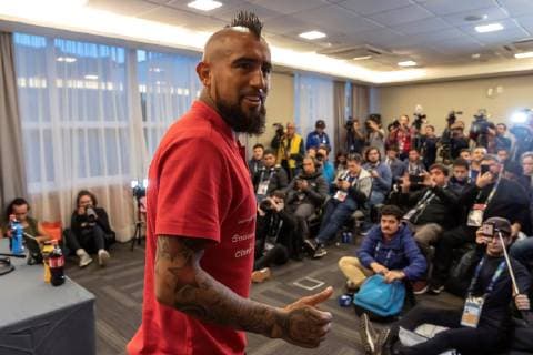 Chile s national soccer team player Arturo Vidal delivers a press conference, PK, Pressekonferenz in Porto Alegre, Brazil, 01 July 2019. Chile will face Peru next Wednesday in a Copa America 2019 semifinal match. Chile s national soccer team press conference !ACHTUNG: NUR REDAKTIONELLE NUTZUNG!  Copyright: xSebastiaoxMoreirax COPAME2394 20190701-636976220912810271