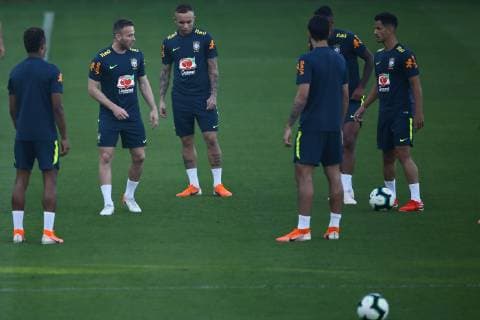 July 1st 2019, CT Cidade do Galo, Belo Horizonte, Brazil; Training Session of Brazil at the CT Cidade do Galobefore their semi-final match versus Argentina on 2nd Jul; Arthur and Everton  ActionPlus12149762 HeulerxAndrey