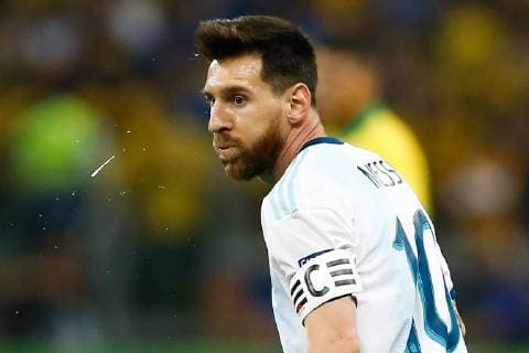 Brazil vs. Argentina BELO HORIZONTE, MG - 02.07.2019: BRAZIL VS. ARGENTINA - Lionel Messi from Argentina spits during a match between Brazil and Argentina, valid for the semifinal of Copa América 2019, held this Tuesday (02) at the Estádio do Mineirão in Belo Horizonte, MG. (Photo: Marcelo Machado de Melo Fotoarena) x1757519x  MarceloxMachadoxdexMelo