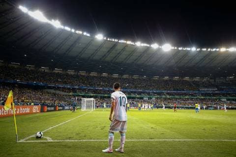 Brazil vs. Argentina BELO HORIZONTE, MG - 02.07.2019: BRAZIL VS. ARGENTINA - Lionel Messi from Argentina on a corner kick during a match between Brazil and Argentina, valid for the semi-final of Copa America 2019, held on Tuesday (02) at the Estádio do Mineirão in Belo Horizonte, MG. (Photo: Marcelo Machado de Melo Fotoarena) x1757587x  MarceloxMachadoxdexMelo