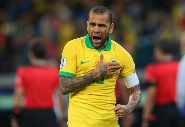 Brazil vs. Argentina BELO HORIZONTE, MG - 02.07.2019: BRAZIL VS. ARGENTINA - Daniel Alves of Brazil celebrates victory during a match between Brazil and Argentina, valid for the semi-final of Copa América 2019, held on Tuesday (02) at the Estádio do Mineirão in Belo Horizonte, MG. (Photo: Rodolfo Buhrer La Imagem Fotoarena) x1757589x  RodolfoxBuhrer