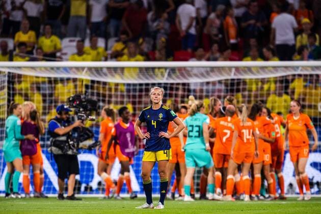 190703 Hanna Glas of Sweden looks dejected after the FIFA Womens World Cup semi final match between Netherlands and Sweden on July 3, 2019 in Lyon Photo Simon Hastegard Image Source Code SH 180100 bbeng soccer football soccer ladies women women france france world Cup 2019 depp world championship world cup fifa women s world cup 2019 world cup semifinal semi final knockout stage sweden sweden netherlands netherlands,  Copyright: SIMONxHASTEGARD BB190703SH109