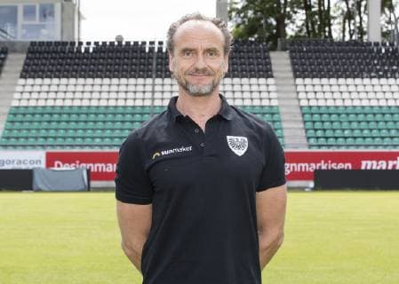 Dr Cornelius Müller Rensmann SC Prussia Münster 3 League, portrait date 2019 2020 DFB regulations prohibit any use of photographs as image sequences and or quasi video Copyright: xKirchner MarcoxSteinbrennerx