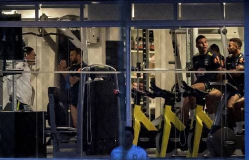 Brazil s national soccer team players Dani Alves (2L), Casemiro (2R) and Gabriel Jesus participate in a training session at the Granja Comary, in Teresopolis, Rio de Janeiro, Brazil, 04 July 2019. Brazil s national soccer team training session !ACHTUNG: NUR REDAKTIONELLE NUTZUNG!  Copyright: xAntonioxLacerdax COPAME2535 20190704-636978804898274312