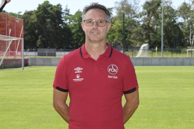 04 07 2019 1 FC Nuremberg FCN Club Season 2019 2012 Photo shoot Portrait Damir Canadi Trainer Head coach 1 FC Nuremberg FCN Single photo Single photo Portrait Portrait Headshot