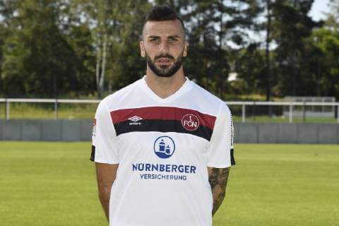 04 07 2019 1 FC Nuremberg FCN Club Season 2019 2012 Photo shoot Portrait Mikael Ishak 9, 1 FC Nuremberg FCN Single picture Single picture Portrait Portrait Head picture