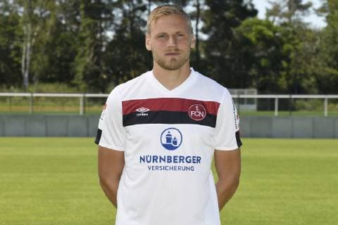 04 07 2019 1 FC Nuremberg FCN Club Season 2019 2012 Photo shoot Portrait Hanno Behrens 18, 1 FC Nuremberg FCN Single picture Single picture Portrait Portrait Head picture