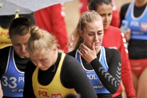 Beachhandball, EM in Polen 2019.07.05 Stare Jablonki Pilka reczna plazowa Kobiet Mistrzostwa Europy EURO 2019 Polska - Chorwacja N z Paula Mazurek, smutek, porazka, zal, przegrana, zmartwienie Foto Marcin Bulanda PressFocus 2019.07.05 Stare Jablonki Beach Handball Women s European Championship, EM, Europameisterschaft EURO 2019 Polska - Chorwacja Paula Mazurek, smutek, porazka, zal, przegrana, zmartwienie Credit: Marcin Bulanda PressFocus NEWSPIX.PL --- Newspix.pl 20190705PF_MB078