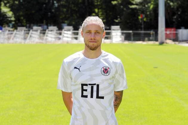 Sascha Eichmeier FC Viktoria Cologne 3 League, portrait date 2019 2020,