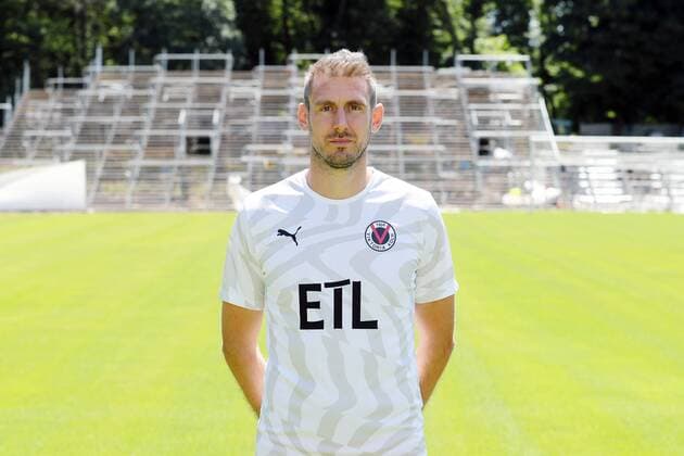 Tobias Willers FC Viktoria Cologne 3 League, portrait date 2019 2020,