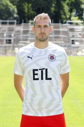 Tobias Willers FC Viktoria Cologne 3 League, portrait date 2019 2020,