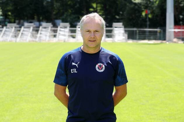 Dr Achim Münster Team physician FC Viktoria Köln 3 League, portrait date 2019 2020,