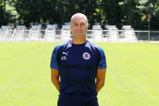 Werner Schoupa Fitness Trainer FC Viktoria Cologne 3 League, portrait date 2019 2020,