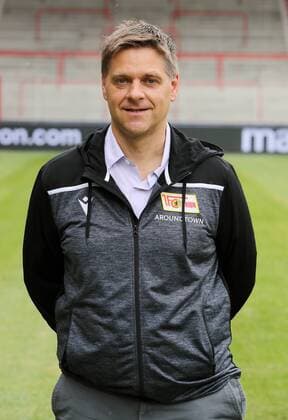 Sport Director Manager Manager Professional Football Oliver Ruhnert Sport Football Soccer Bundesliga Men DFL Portrait Date Season 2019 2020 06 07 2019 Team Photo 1 FC Union Berlin FCU Squad, Presentation, Press Event