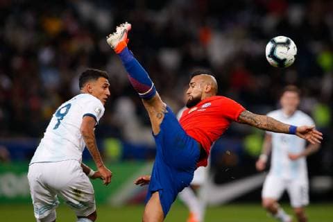 Argentina vs. Chile SÃO PAULO, SP - 06.07.2019: ARGENTINA VS. CHILE - Matías Suárez from Argentina plays for Arturo Vidal of Chile during a match between Argentina and Chile, valid for the third place match of Copa America 2019, held this Saturday (06) at the Corinthians Arena in São Paulo, SP. (Photo: Marcelo Machado de Melo Fotoarena) x1759175x  MarceloxMachadoxdexMelo