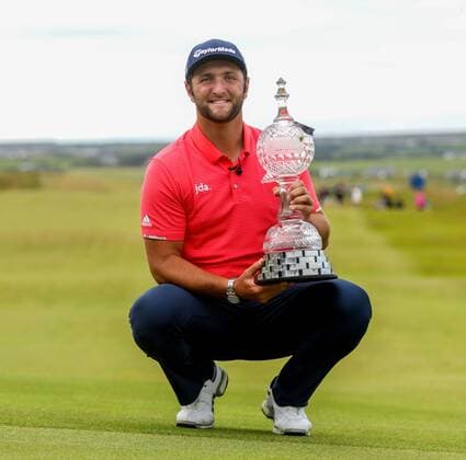 Sport Bilder des Tages 2019 Dubai Duty Free Irish Open - Day 4, Lahinch Golf Club, Co. Clare 7 7 2019 Jon Rahm with the trophy Jon Rahm with the trophy 7 7 2019  Copyright: x©INPHO OisinxKeniryx 4I9A8152
