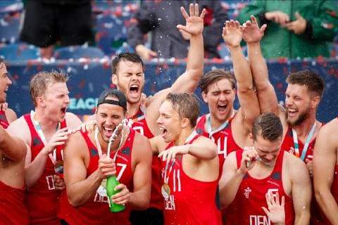 Team Denmark during the Beach Handball EURO 2019, ceremony, Stare Jablonki, Poland, 07 07 2019, Mandatory Credit © Jozo Cabraja kolektiff , Jablonki,  Copyright: JozoxCabrajax xkolektiffimages UrosxHocevar kolektiff EHFx cop333 cop444 spdk20190707-201720-L