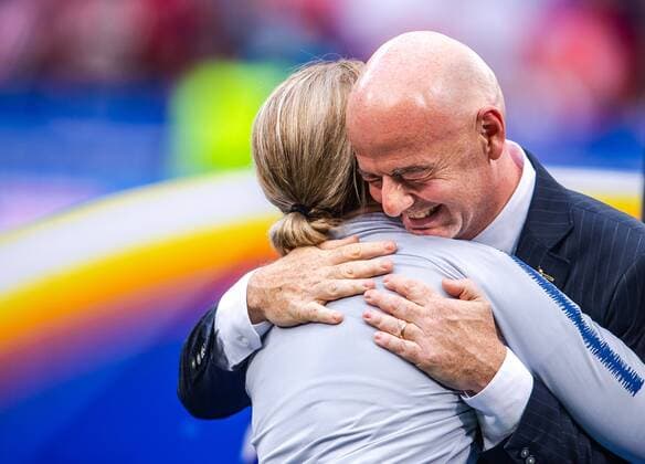 190707 Jillian Ellis, head coach of USA and Gianni Infantino, president of Fifa, after the FIFA Women s World Cup final between USA and Netherlands on July 7, 2019 in Lyon Photo Simon Hastegard Image Source Code SH 180106 bbeng soccer football soccer soccer lady women women france frm world cup 2019 world championship fifa women s world cup 2019 world cup usa netherlands netherlands final vm final jubilee,  Copyright: SIMONxHASTEGARD BB190707SH126