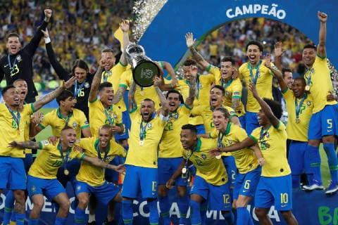 Brazil s players celebrate after the Copa America 2019 final soccer match between Brazil and Peru, at Maracana Stadium in Rio de Janeiro, Brazil, 7 July 2019. Brazil vs. Peru !ACHTUNG: NUR REDAKTIONELLE NUTZUNG!  Copyright: xFernandoxMaiax SCA26293 20190708-636981431760274671