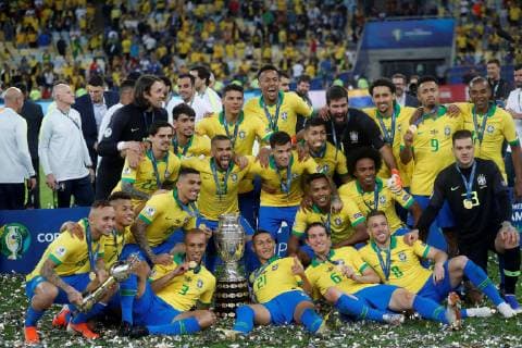 Brazil s players celebrate after the Copa America 2019 final soccer match between Brazil and Peru, at Maracana Stadium in Rio de Janeiro, Brazil, 7 July 2019. Brazil vs. Peru !ACHTUNG: NUR REDAKTIONELLE NUTZUNG!  Copyright: xAntonioxLacerdax SCA26322 20190708-636981440684413896