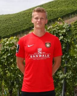 iDan Patrick Poggenberg Sonnenhof Grossaspach Portrait min SG Sonnenhof Grossaspach 2018 2019 Grossaspach, GER, 08 07 2019 ,Football 3 League 2019 2020