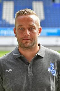 GER, official photo session portrait session portrait session MSV Duisburg Zeugwart Tim Schmitz MSV Duisburg 3 Liga DFB, portrait session 2019 2020 portrait, portrait format nph Mauelshagen nph00321