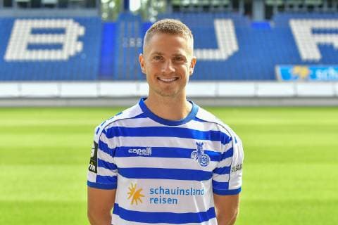 GER, official photo session portrait session portrait session MSV Duisburg player Lukas Scepanik MSV Duisburg 3 League DFB, portrait session 2019 2020 landscape, landscape format nph Mauelshagen nph00321