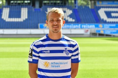GER, official photo session portrait session portrait session MSV Duisburg player Lukas Boeder MSV Duisburg 3 League DFB, portrait session 2019 2020 landscape, landscape format nph Mauelshagen nph00321