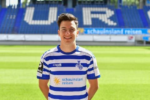 GER, official photo date portrait date portrait date MSV Duisburg player Sinan Karweina MSV Duisburg 3 League DFB, portrait date 2019 2020 landscape, landscape format nph Mauelshagen nph00321