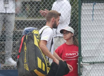 Oscar OTTE GER must give up injured