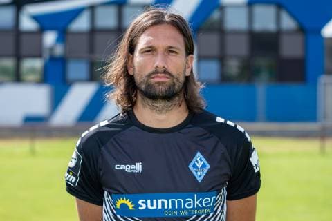 Miro Varvodic SV Waldhof Mannheim 3 League, portrait date 2019 2020 xozx