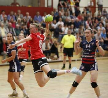 Germany Hattersheim 09 07 2019 Handball Hessen Test match womens season 2018 2019 TSG Eddersheim red USA black v l Franziska Feick Eddersheim Sport TSG Eddersheim USA