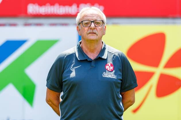 Wolfgang Wittich 1 FC Kaiserslautern Zeugwart, 3 League, Portrait Date 2019 2020 1 FC Kaiserslautern 3 League, Portrait Date 2019 2020, Team Photo Kaiserslautern Copyright: xEIBNER AlexanderxNeisx EP_ANS