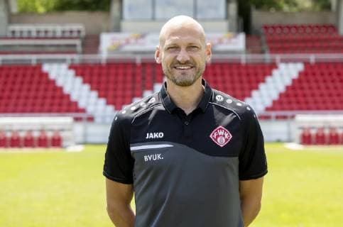 Robert Wulnikowski Goalkeeping coach, FC Würzburger Kickers, 3 League, portrait date 2019 2020, Copyright: HMBxMedia xHeikoxBecker