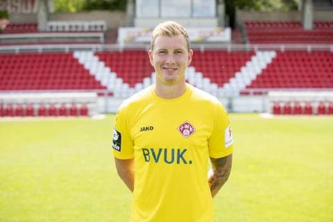 Leon Bätge, FC Würzburger Kickers, 3 League, portrait date 2019 2020, Copyright: HMBxMedia xHeikoxBecker