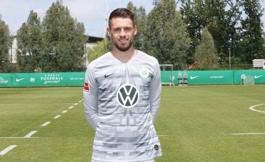 VfL Team Portraits Philip Menzel VfL Wolfsburg, 1 BL, PortraÌˆttermin 2019 2020, Wolfsburg