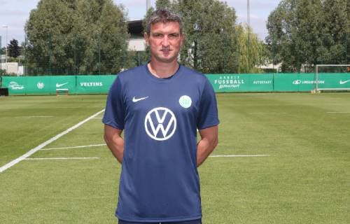 VfL Team Portraits Michael Angerschmid VfL Wolfsburg, 1 BL, PortraÌˆttermin 2019 2020, Wolfsburg