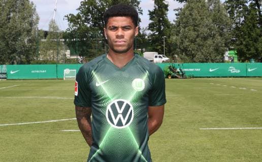 VfL Team Portraits Paulo Otavio VfL Wolfsburg, 1 BL, PortraÌˆttermin 2019 2020, Wolfsburg