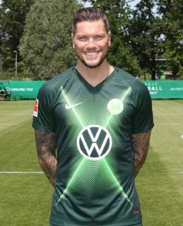 VfL Team Portraits Daniel Ginczek VfL Wolfsburg, 1 BL, PortraÌˆttermin 2019 2020, Wolfsburg