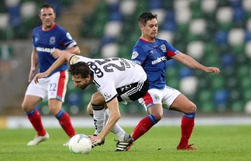 UEFA Champions League First Qualifying Round First Leg , Windsor Park, Belfast, Northern Ireland 10 7 2019 Linfield vs Rosenborg Linfield s Jordan Stewart with Rosenborg s Marius Lundemo Jordan Stewart with Marius Lundemo 10 7 2019  Copyright: x©INPHO WilliamxCherryx pe_00806924