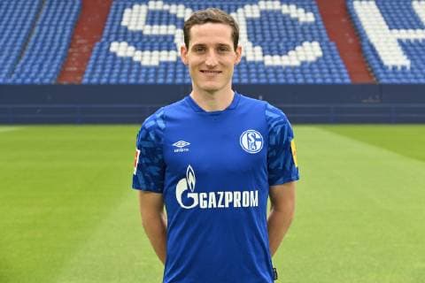 Sebastian Rudy FC Schalke 04 1 BL, portrait date 2019 2020 Team2