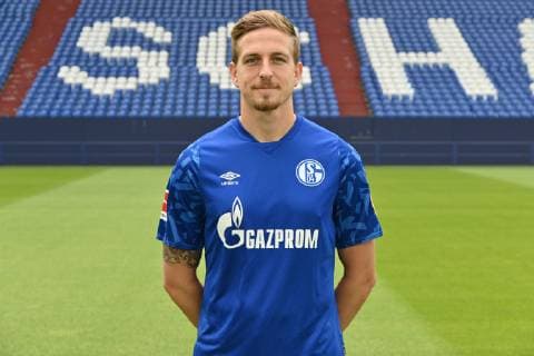 Bastian Oczipka FC Schalke 04 1 BL, portrait date 2019 2020 Team2