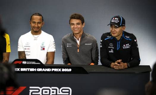 Motorsports: FIA Formula One World Championship, WM, Weltmeisterschaft 2019, Grand Prix of Great Britain, 44 Lewis Hamilton (GBR, Mercedes AMG Petronas Motorsport), 4 Lando Norris (GBR, McLaren F1 Team), 63 George Russell (GBR, ROKiT Williams Racing), Silverstone Great Britain
