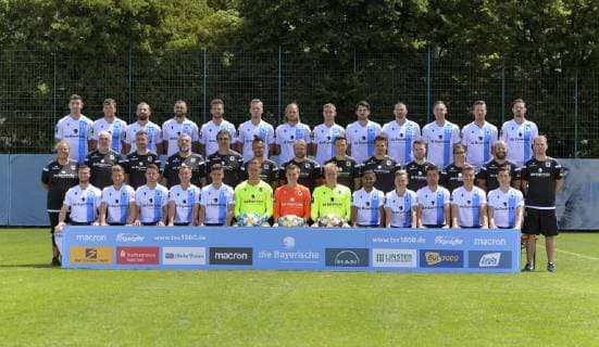 10 07 2019, Football 3 Bundesliga 2019 2020, , Portrait TSV 1860 Munich 2019 2020 Team photo, hi row from left Semi Belkahia Herbert Paul Felix Weber Efkan Bekiroglu Simon Seferings Daniel Wein Kristian Bönlein Niklas Lang Aaron Berzel Sascha Mölders Markus Ziereis Marco Raimondo Metzger Dennis Erdmann Middle row from left Supervisor Tanja Groll, Zeugwart Norbert Stegmann, Press Officer Rainer Kmeth, Bus driver Georg Ostermaier, Goalkeeper Coach Harald Huber Coach Oliver Beer Coach Daniel Bierofka Coach Franz Hübl Athletics Coach Matthias Luginger Teammanager Fatih Aslan Doctor Dr Monika Mrosek Physiotherapist Nick Wurian Physiotherapist Tobias Adams front row v left Quirin Moll Marius Willsch Eric Weeger Fabian Greilinger Leon Classes Goalkeeper Marco Hiller Goalkeeper Tom Kretzschmar Goalkeeper Hendrik Bonmann Noel Niemann Benjamin Childrens sire Stefan Lex Dennis Dressel Phillipp Steinhart