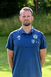 Tobias Dippert Athletics coach FC Bayern Munich II U23 3 League, portrait date 2019 2020 xslx