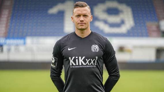 11 07 2019, Hänsch Arena, Meppen, GER, 1 Men, Team of SV Meppen, Erik Domascke SV Meppen 32 , Meppen Niedersachsen Germany Hänsch Arena
