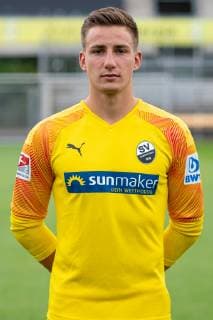 Martin Fraisl Goalkeeper SV Sandhausen 2 Bundesliga, portrait date 2019 2020 xozx