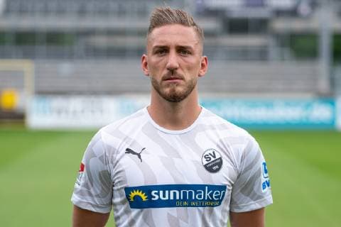 Robin Scheu SV Sandhausen 2 Bundesliga, portrait date 2019 2020 xozx
