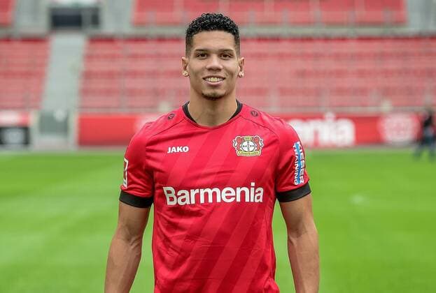 Paulinho Bayer 04 Leverkusen 1 BL, portrait date 2019 2020