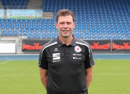 Goalkeeping coach Ronny Teuber Eintracht Braunschweig